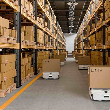 Свои склады по всему Китаю